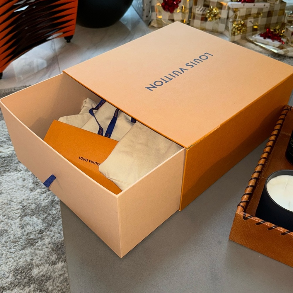 Authentic Louis Vuitton Discovery Flat Ankle Boot… - image 2